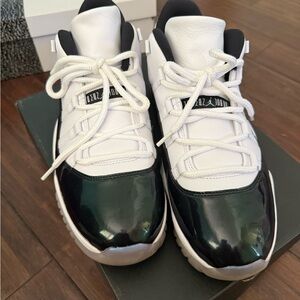 Air Jordan 11 Retro Low
